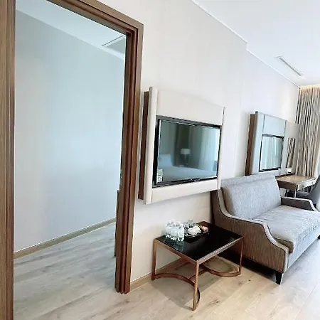 Panorama Beachfront Nha Trang Exterior photo