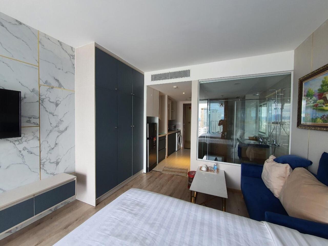 Panorama Beachfront *