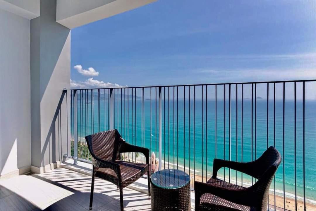 Panorama Beachfront Апартаменты *