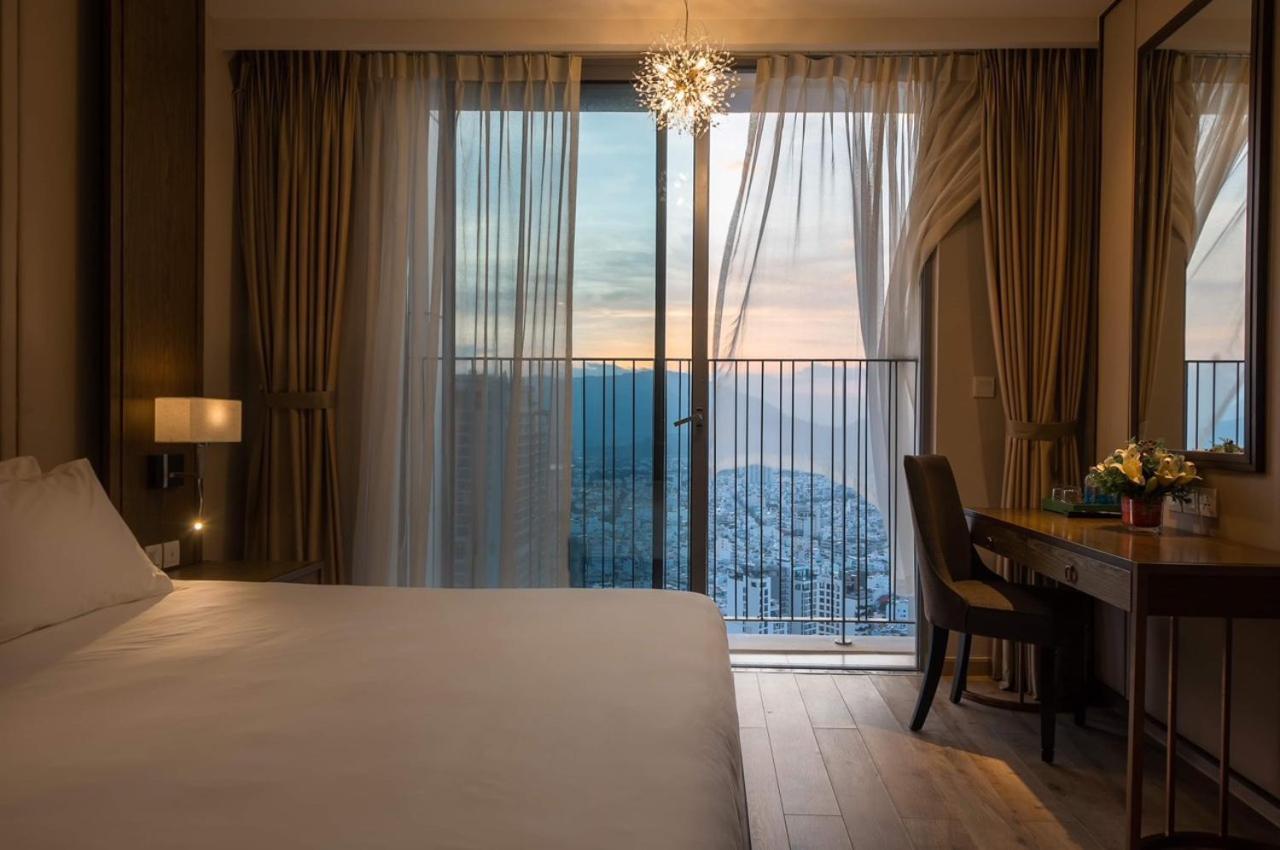 Апартаменты Panorama Beachfront *
